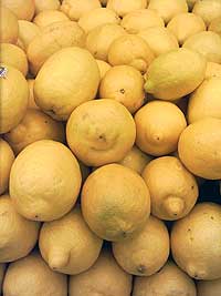 A pile of lemons